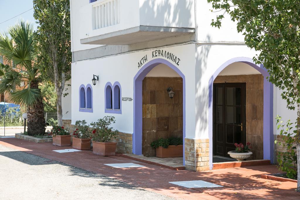 Kefalonia Beach Hotel&Bungalows Lixouri Bagian luar foto