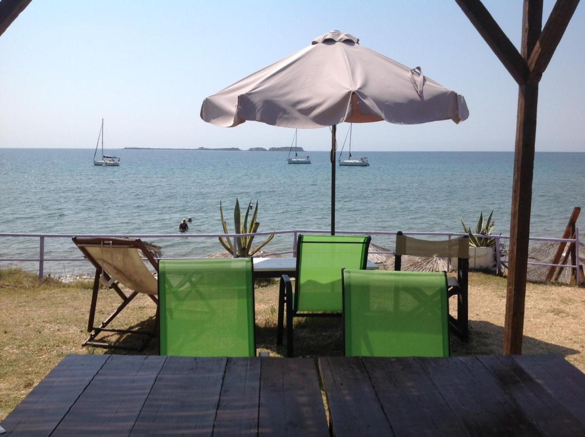 Kefalonia Beach Hotel&Bungalows Lixouri Bagian luar foto